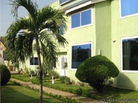 Hotel Obama Accra Ngoại thất bức ảnh